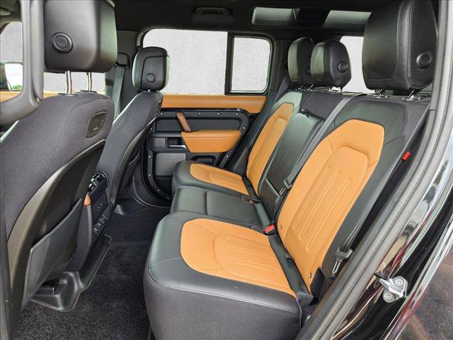 Used 2021 Land Rover Defender 110 X AWD/4WD image 17