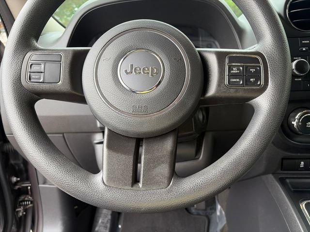 Used 2016 Jeep Patriot Sport FWD image 24