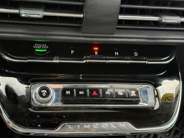 Used 2024 Lincoln Corsair AWD w/ Equipment Group 101A image 29