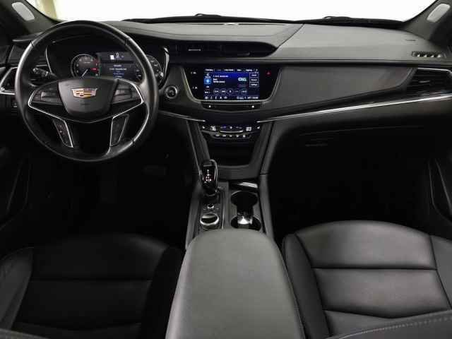 Certified 2023 Cadillac XT5 Premium Luxury image 16
