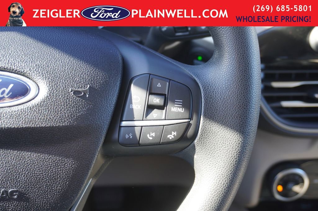Used 2022 Ford Escape SE image 23