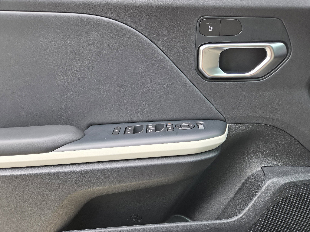 New 2026 Kia K4 GT-Line image 16