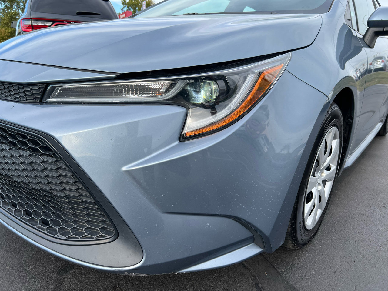 Used 2022 Toyota Corolla LE image 14