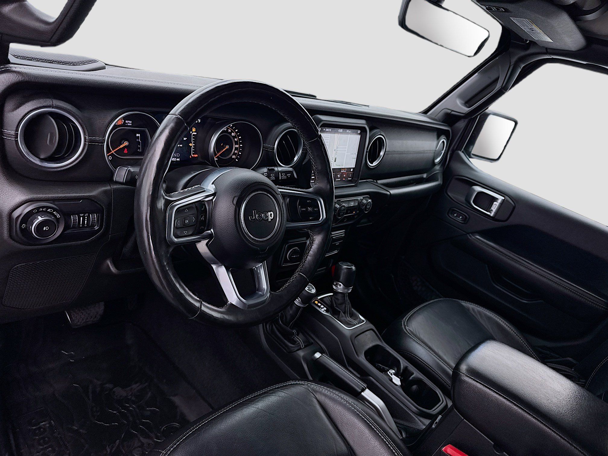 Used 2018 Jeep Wrangler Unlimited Sahara AWD/4WD image 7