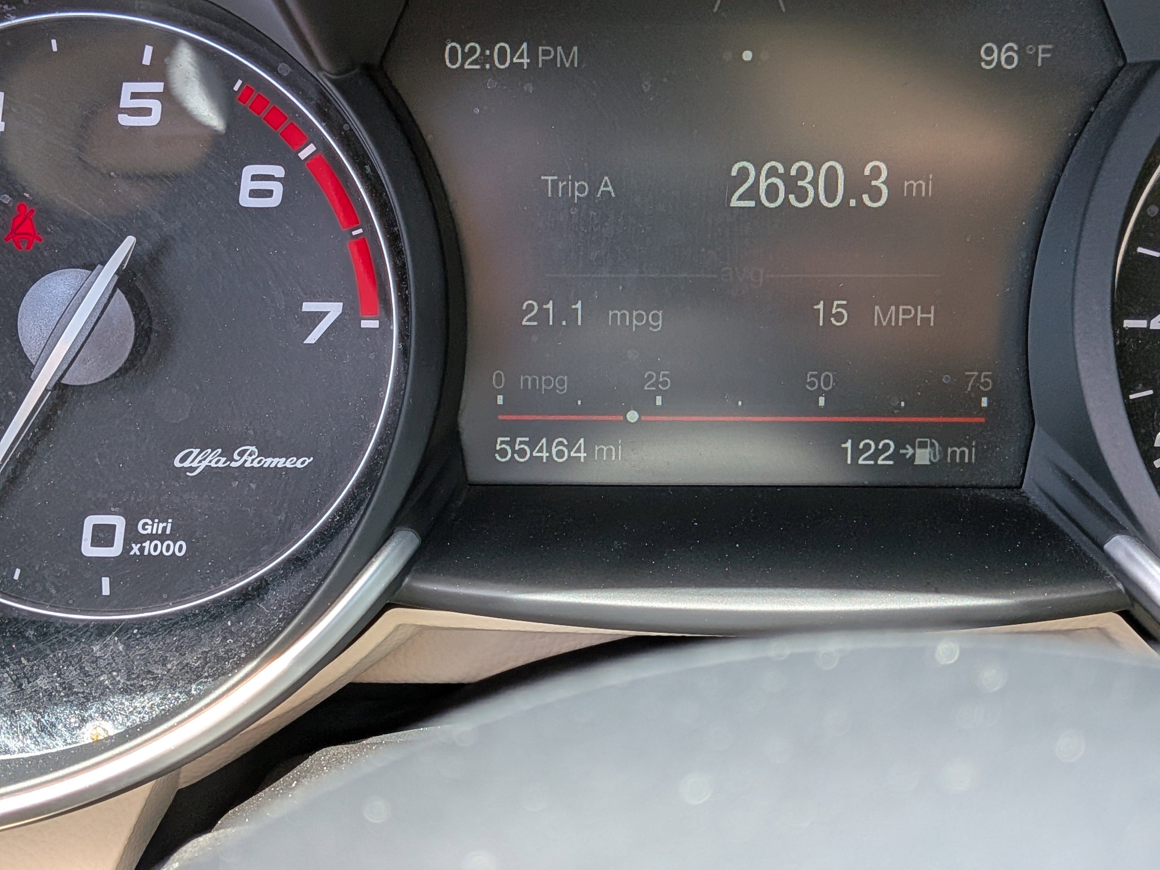 Used 2018 Alfa Romeo Giulia Ti w/ Quick Order Package 22X Lusso image 26