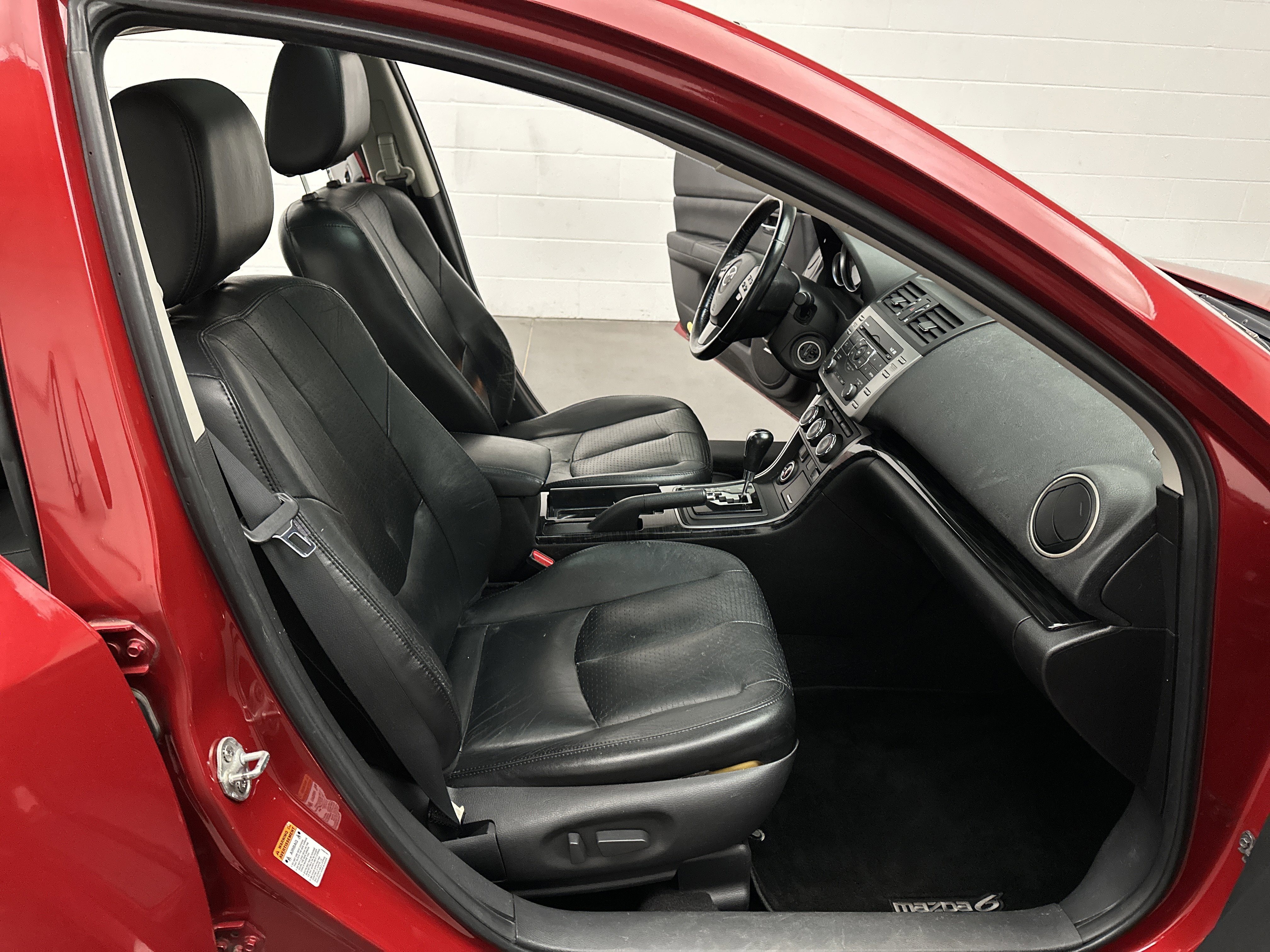 Used 2009 MAZDA MAZDA6 i Grand Touring w/ Moonroof & Bose Pkg image 22