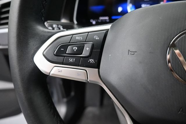 Used 2023 Volkswagen Jetta SE FWD image 6