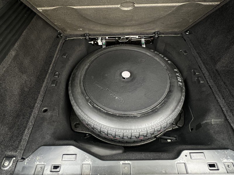 Used 2019 Land Rover Range Rover HSE image 59