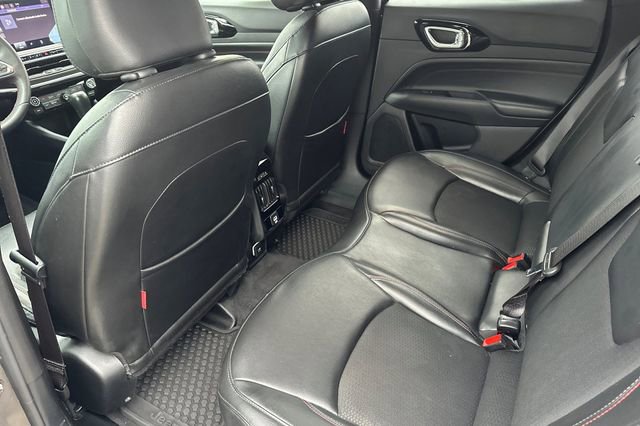 Used 2023 Jeep Compass Trailhawk image 13