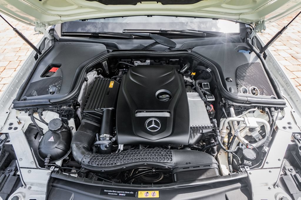 Used 2017 Mercedes-Benz E 300 4MATIC image 45