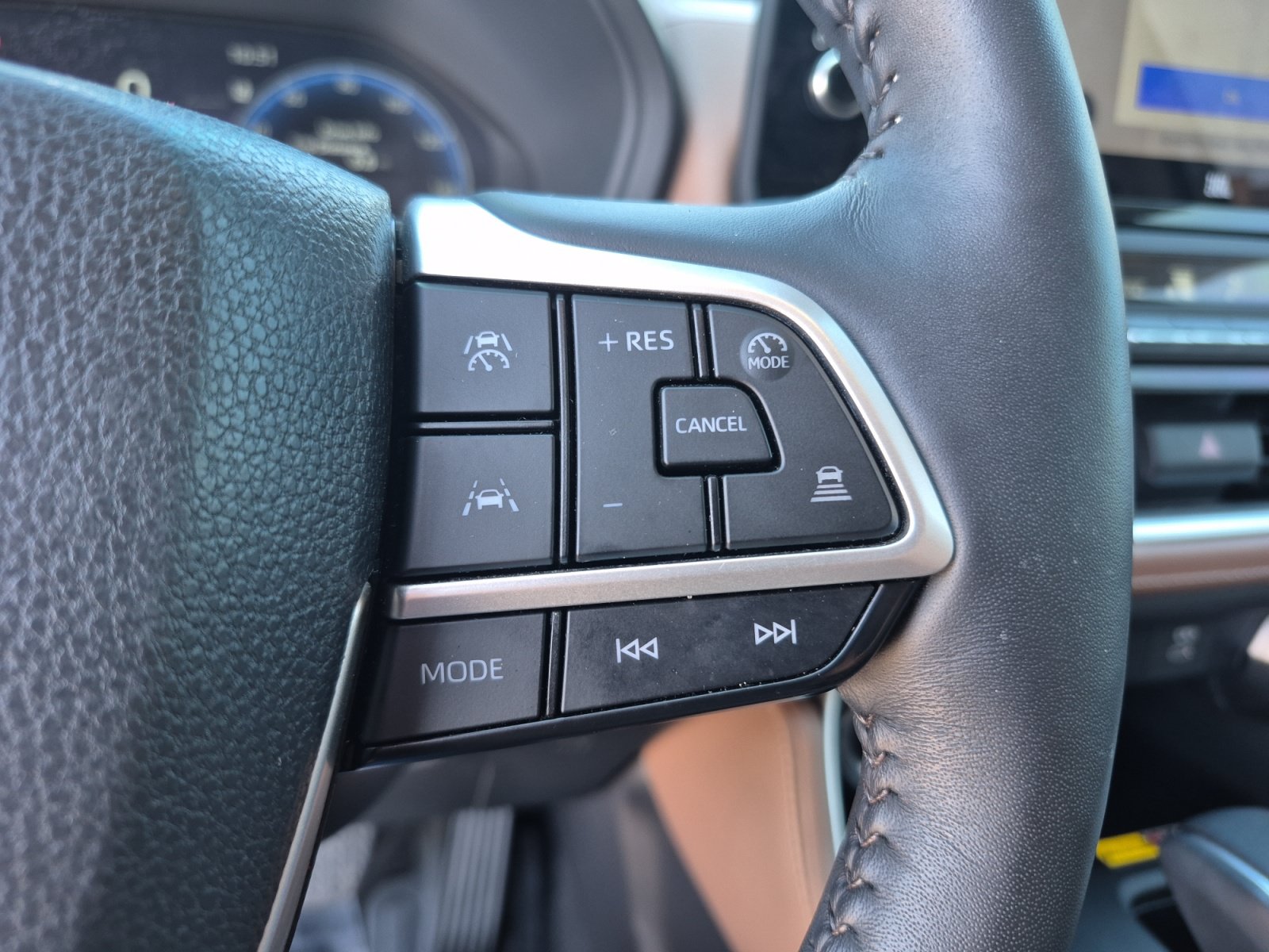 Used 2026 Toyota Grand Highlander AWD image 29