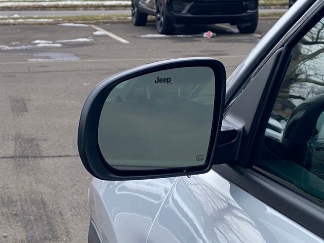 New 2026 Jeep Compass Latitude w/ Sun and Sound Group image 12