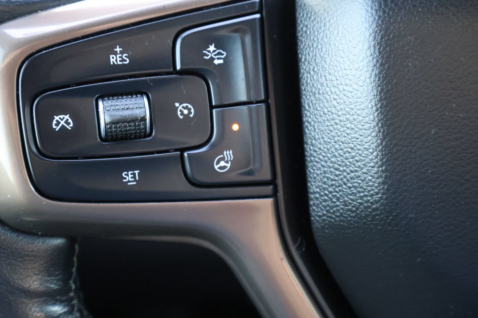 Used 2020 Chevrolet Silverado 1500 High Country AWD/4WD image 26