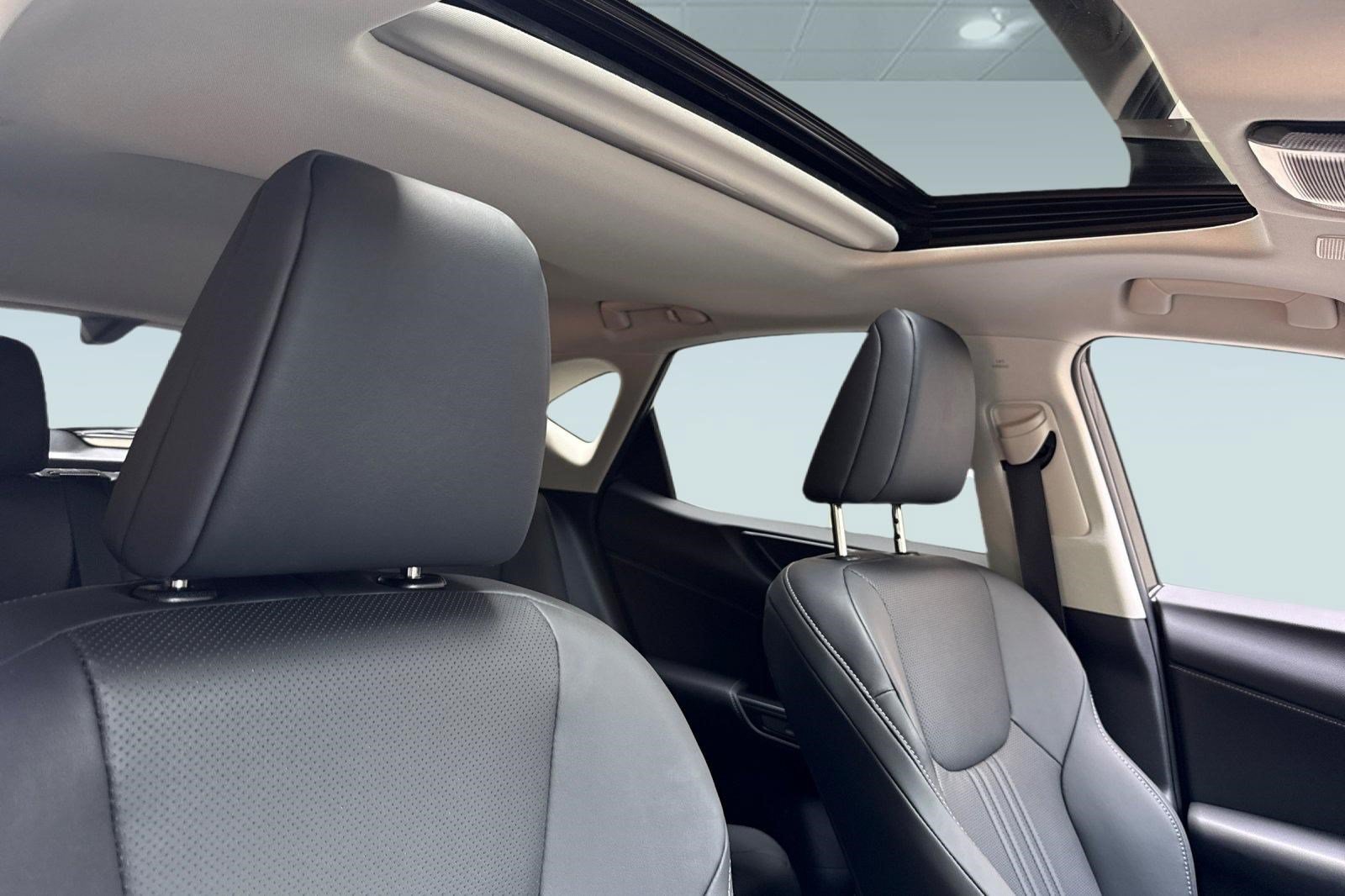 Certified 2025 Lexus NX 350h AWD w/ Accessory Package (A2) image 15