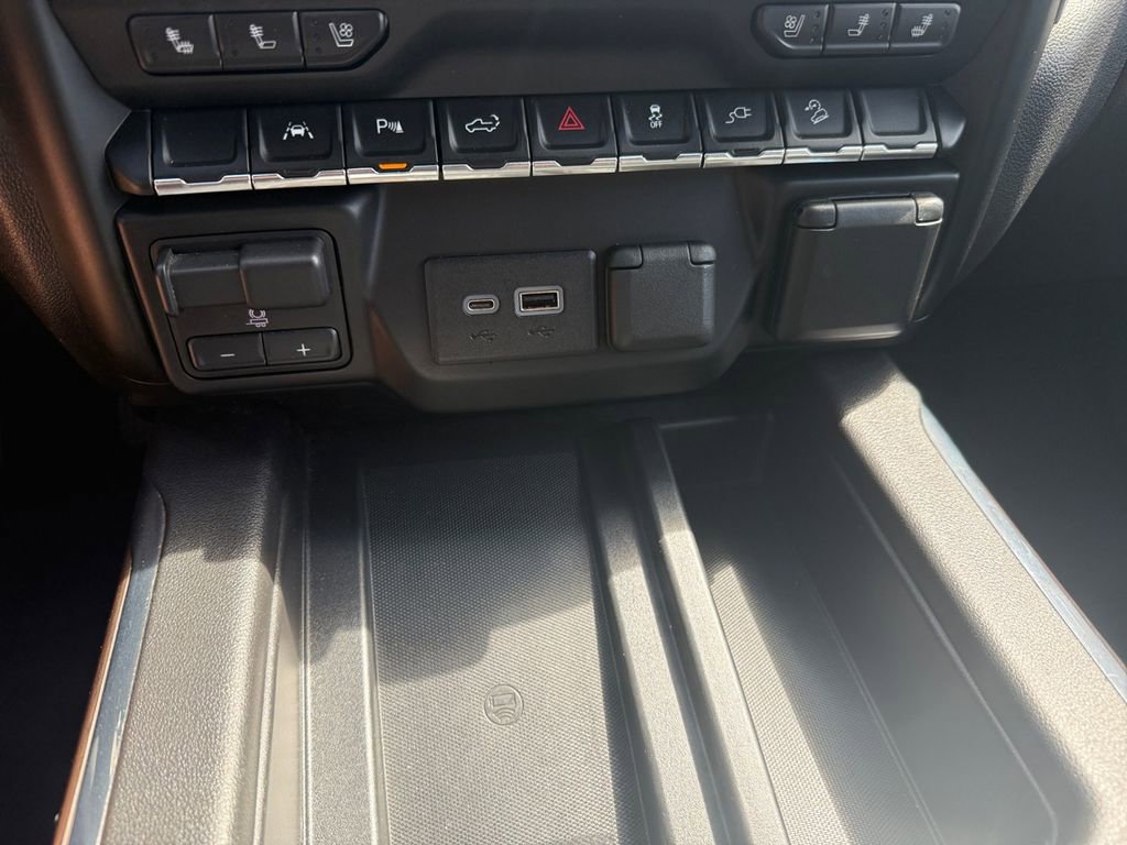 Used 2022 GMC Sierra 1500 SLT w/ SLT Premium Plus Package image 28