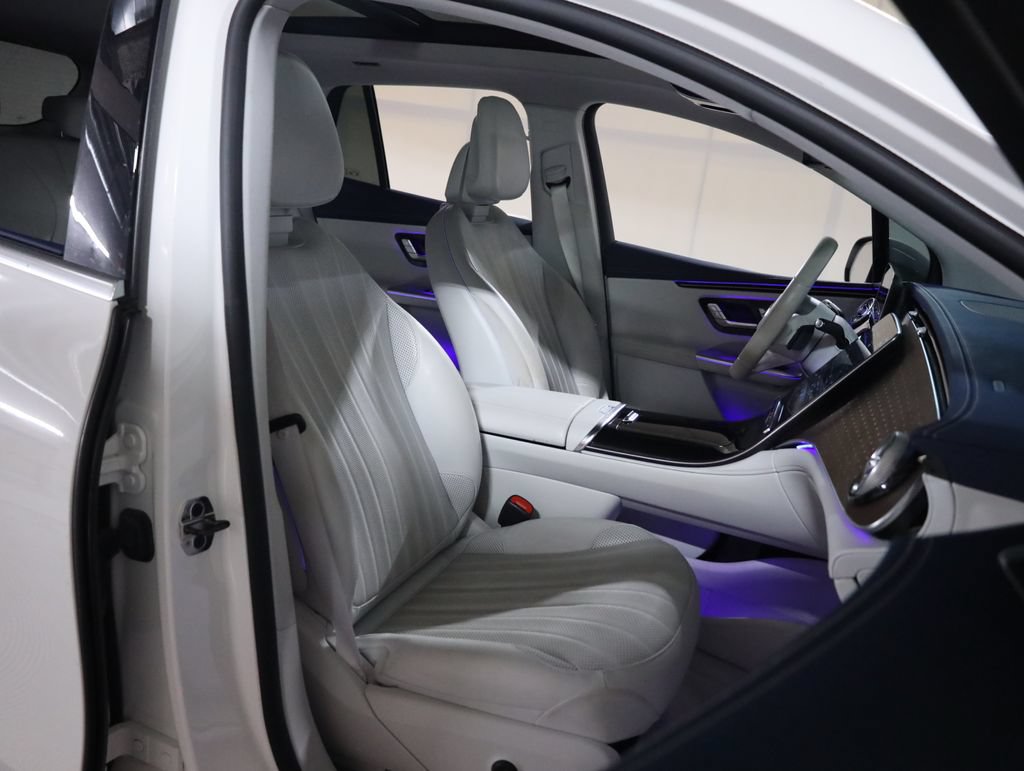 Certified 2023 Mercedes-Benz EQE 500 4MATIC SUV image 68