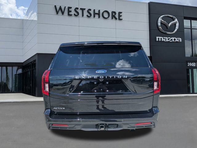Used 2025 Ford Expedition Active AWD/4WD image 4