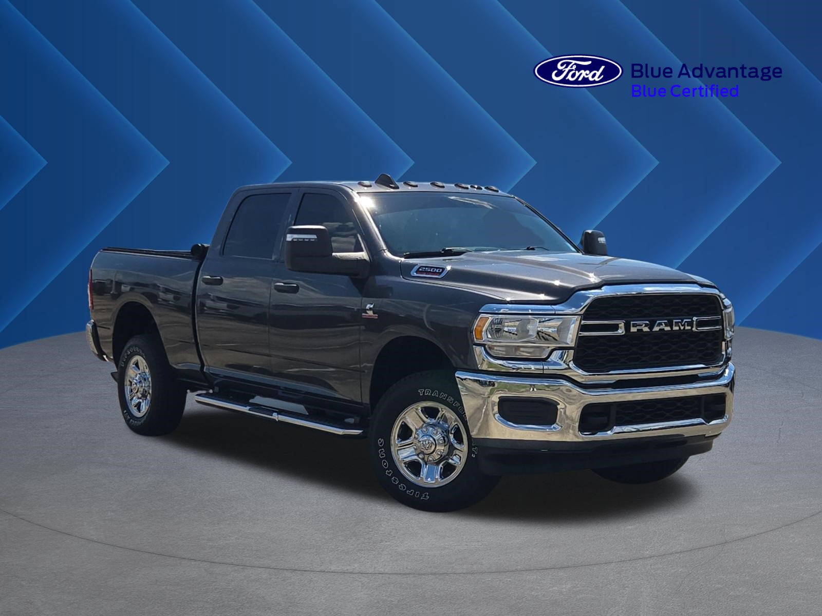 Used 2024 RAM 2500 Tradesman w/ Chrome Appearance Group AWD/4WD image 1