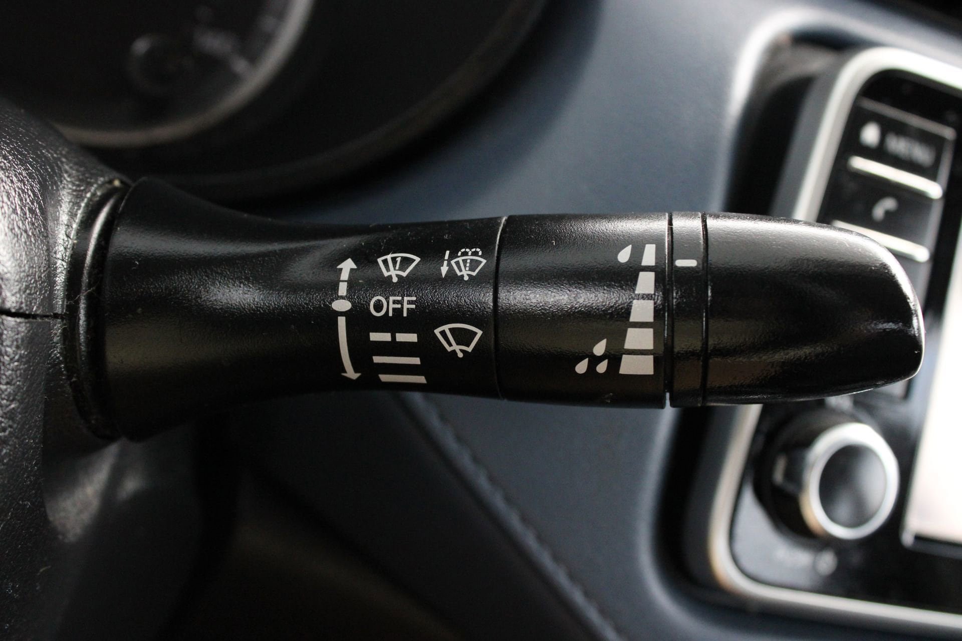 Used 2023 Nissan Versa SV w/ Trunk Package FWD image 29