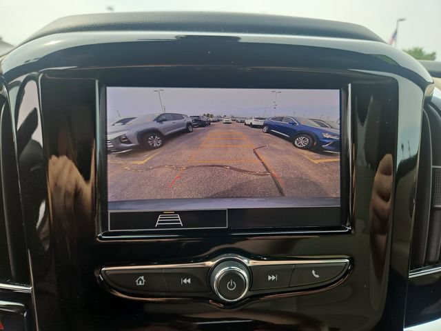 Used 2023 Chevrolet Traverse LS w/ Safety Package FWD image 21