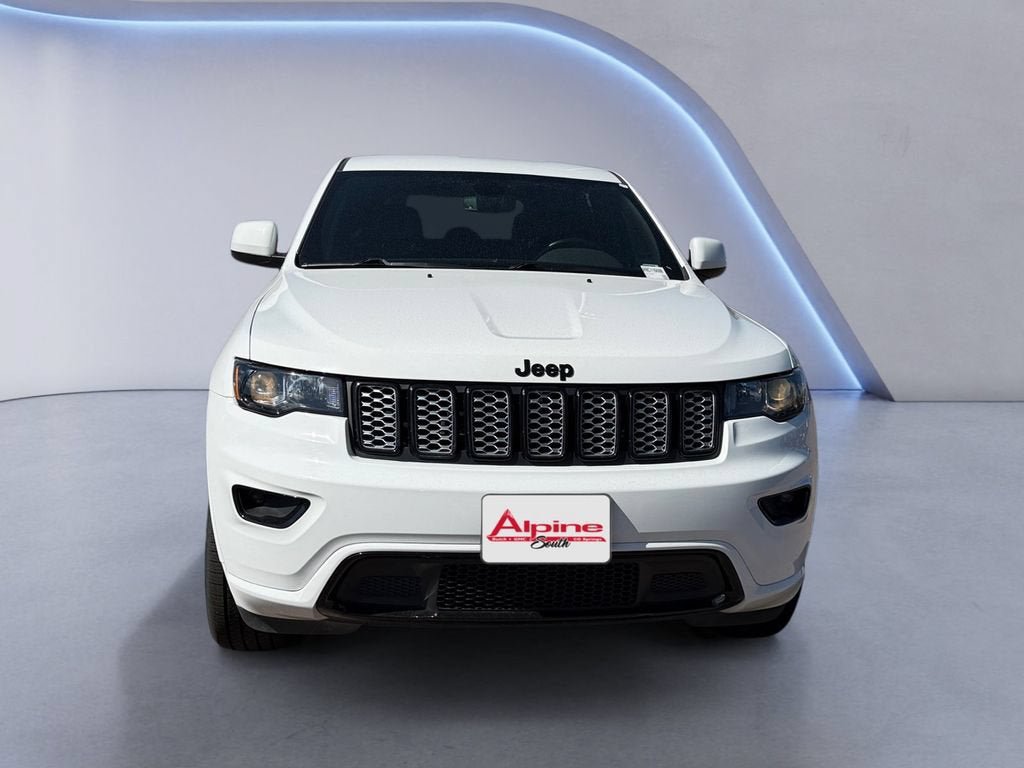 Used 2022 Jeep Grand Cherokee Laredo X AWD/4WD image 8