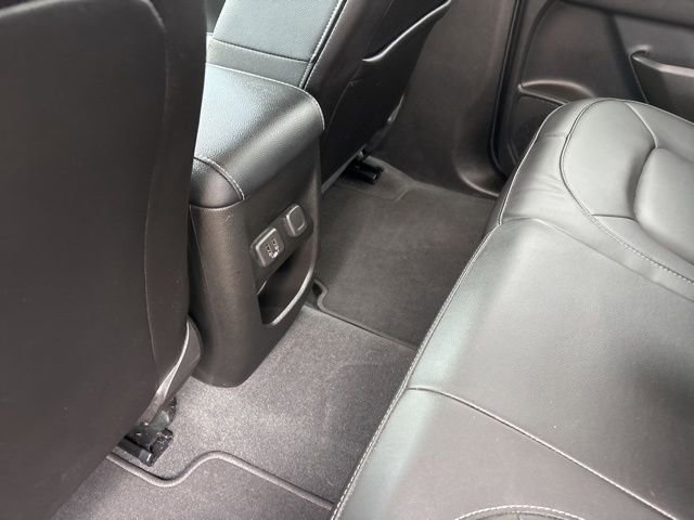 Used 2022 GMC Canyon Elevation image 31