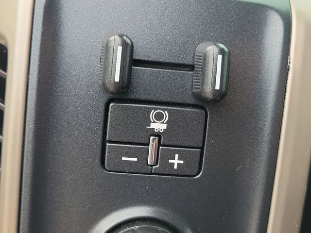 Used 2018 GMC Sierra 1500 Denali AWD/4WD image 9