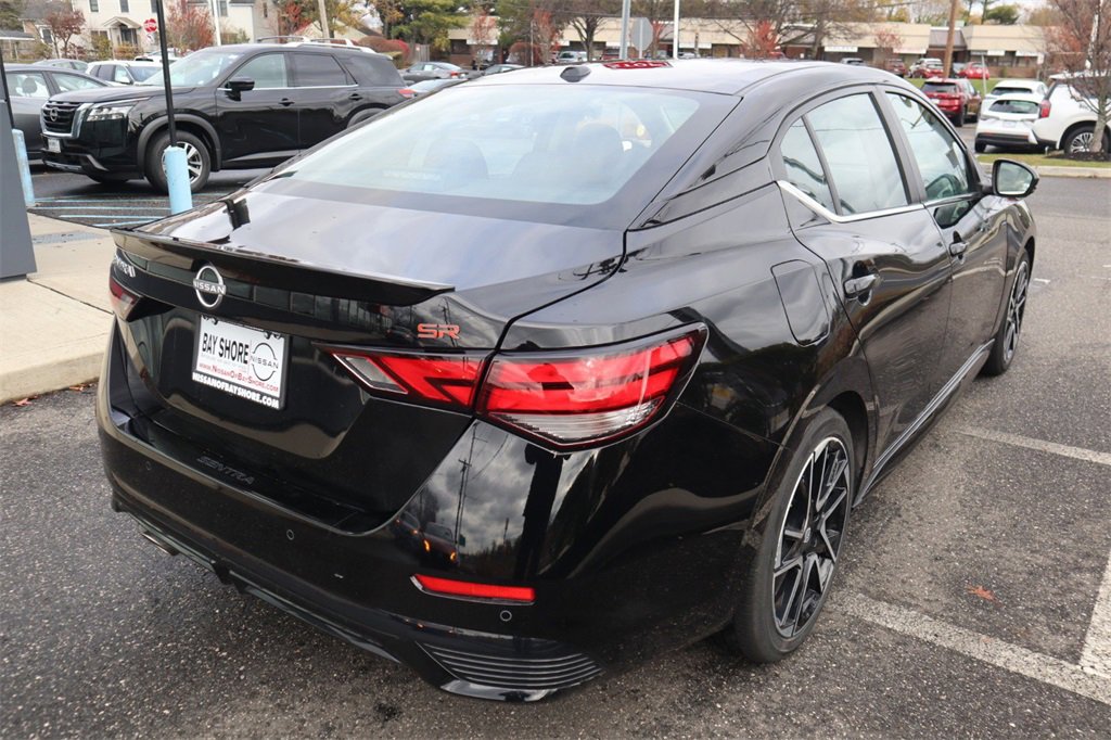 Certified 2025 Nissan Sentra SR w/ SR Premium Package image 6
