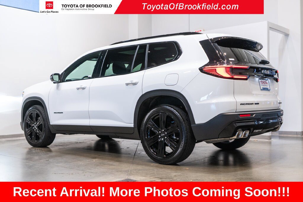 Used 2026 GMC Acadia Elevation w/ Black Edition AWD/4WD image 6