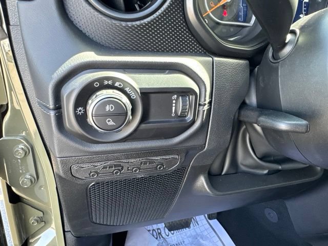 New 2026 Jeep Gladiator Rubicon AWD/4WD image 17