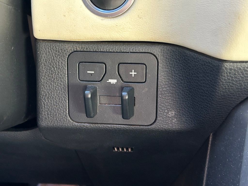 Used 2022 Toyota Tundra 1794 Edition image 37