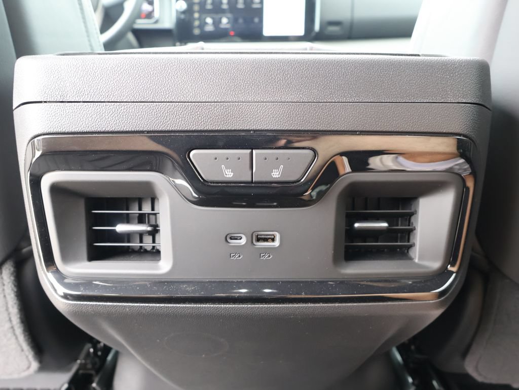 New 2026 GMC Sierra 1500 AT4X w/ AT4X AEV Edition AWD/4WD image 32