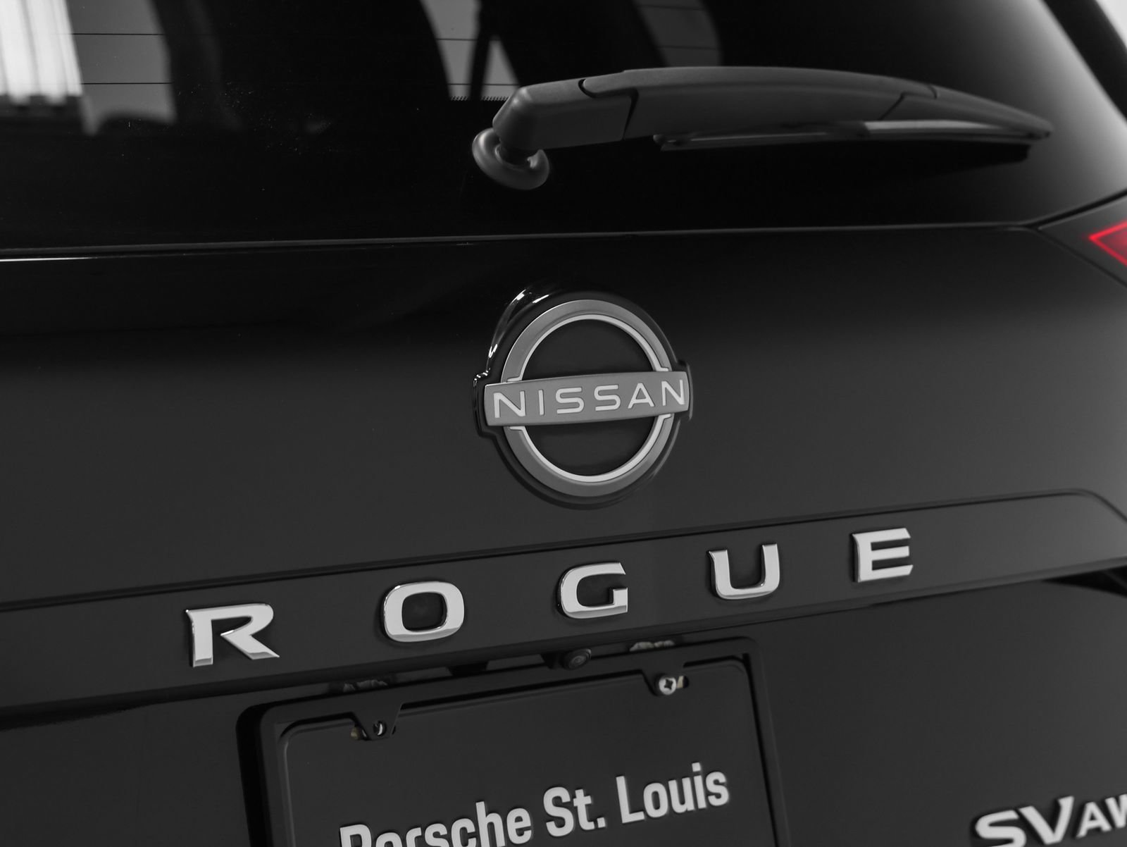 Used 2022 Nissan Rogue SV w/ SV Premium Package image 19