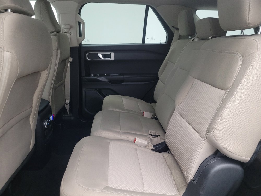Used 2021 Ford Explorer 2WD image 18