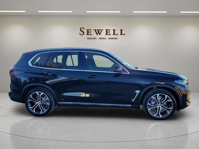 Certified 2025 BMW X5 xDrive50e w/ Premium Package AWD/4WD image 6