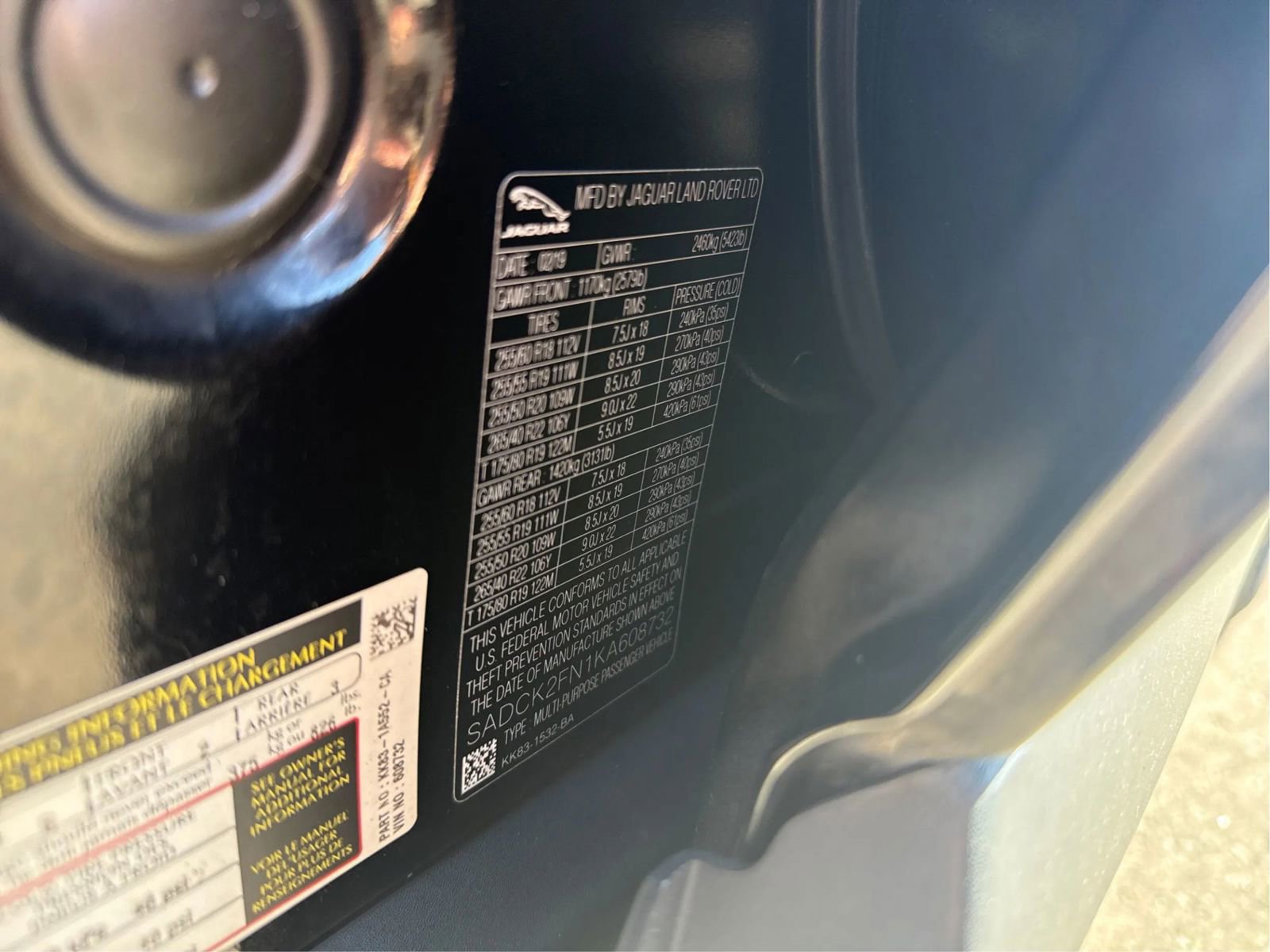 Used 2019 Jaguar F-PACE Prestige image 22