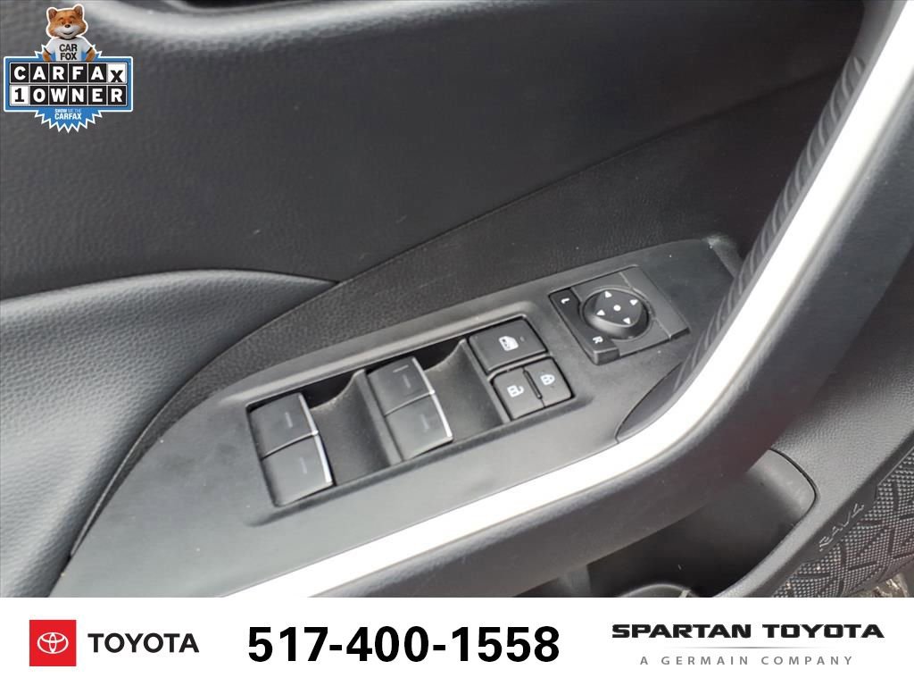 Used 2025 Toyota RAV4 XLE image 14