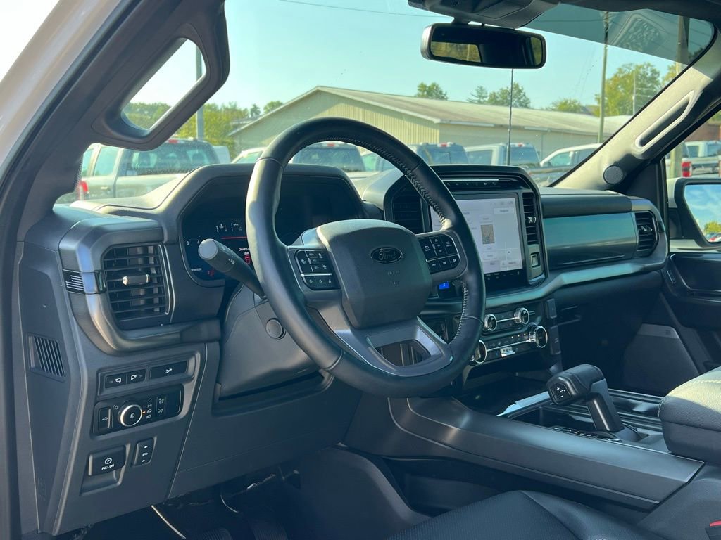 Used 2024 Ford F150 Lariat w/ FX4 Off-Road Package image 12