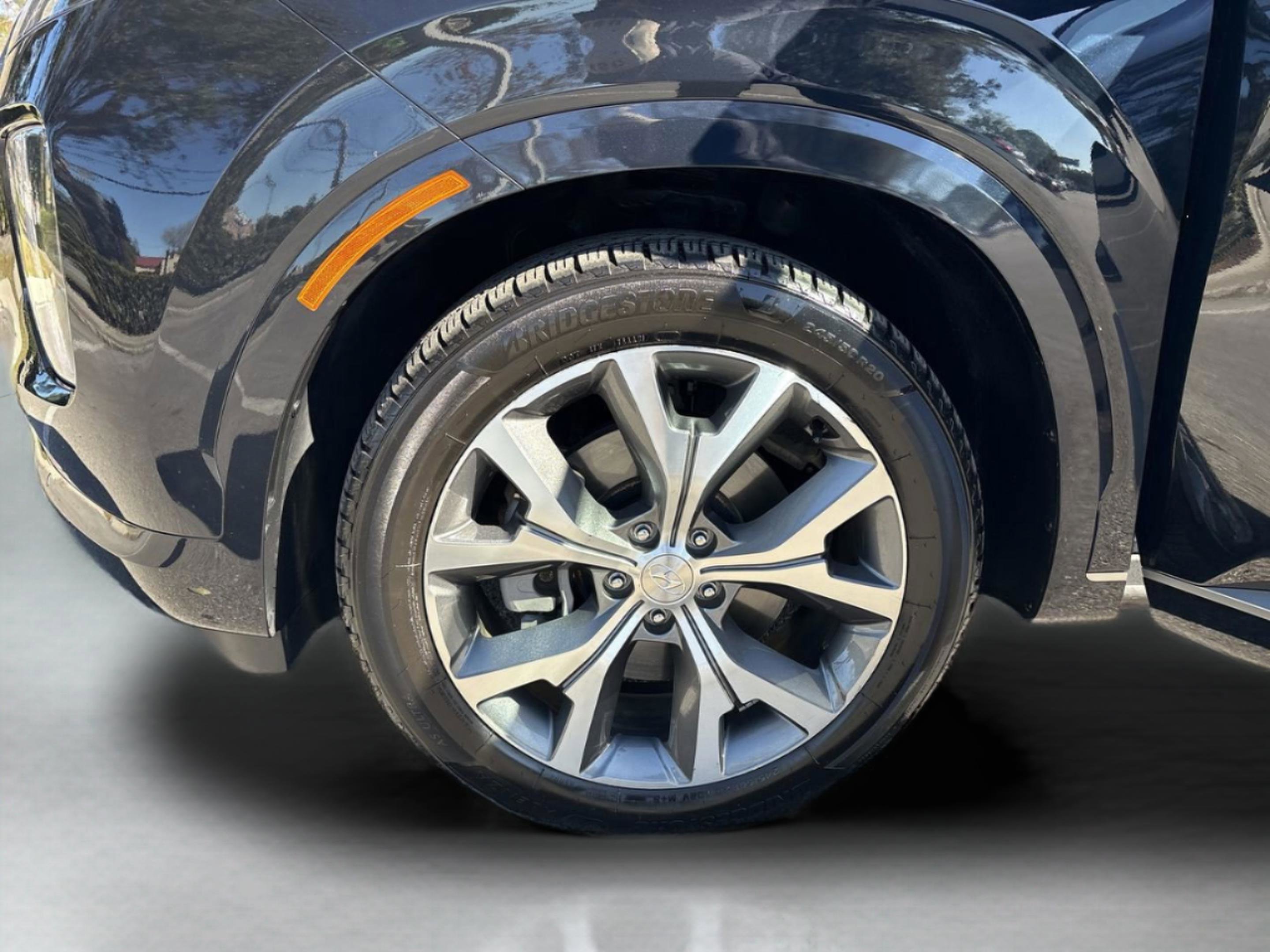 Used 2022 Hyundai Palisade Limited image 34