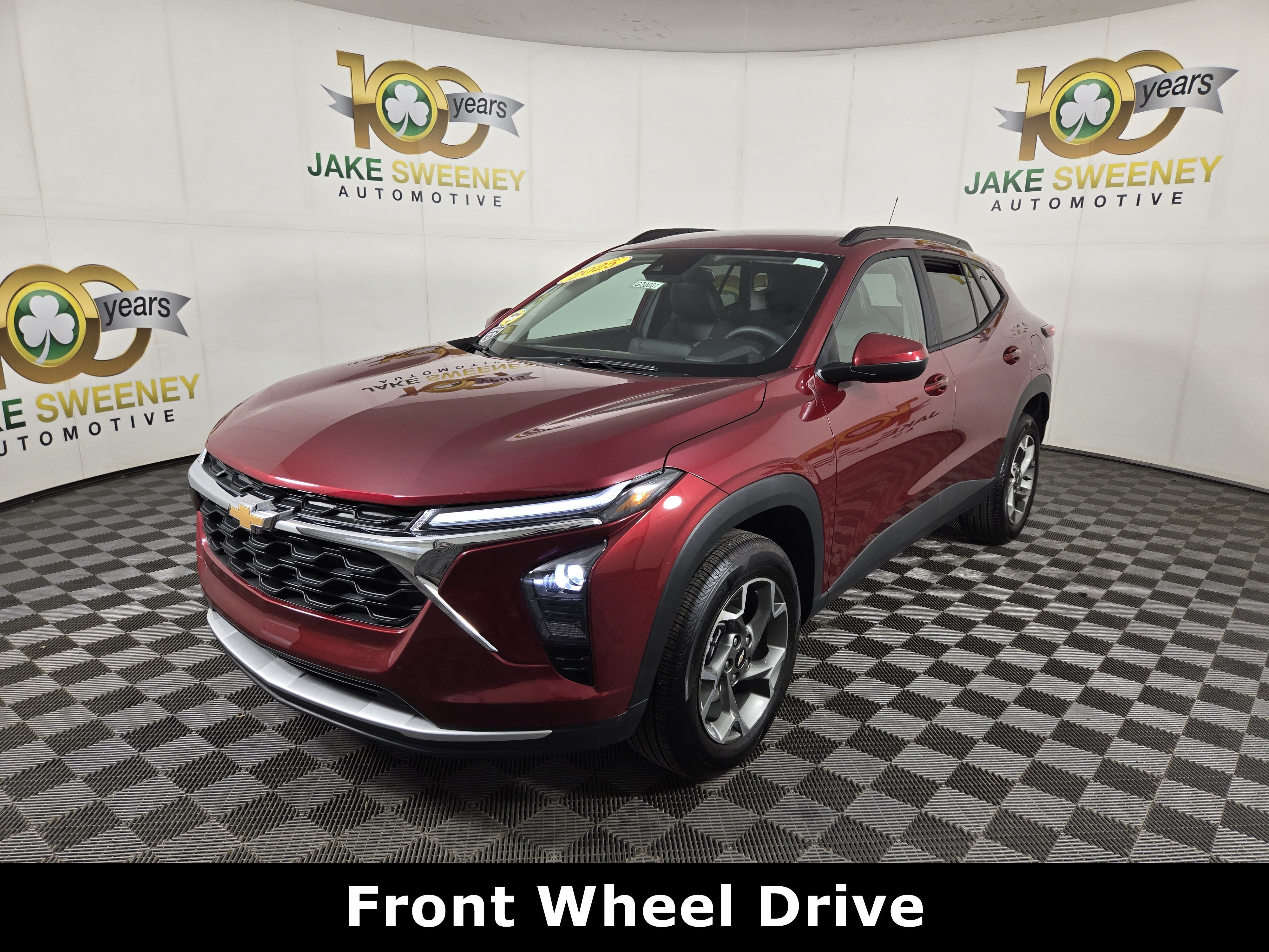 Certified 2025 Chevrolet Trax LT w/ LT Convenience Package FWD image 3