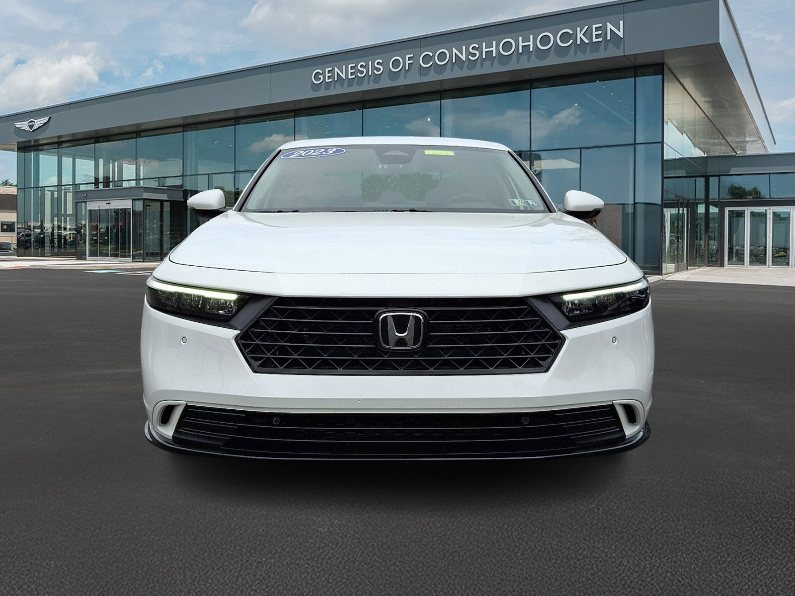 Used 2023 Honda Accord EX-L image 2