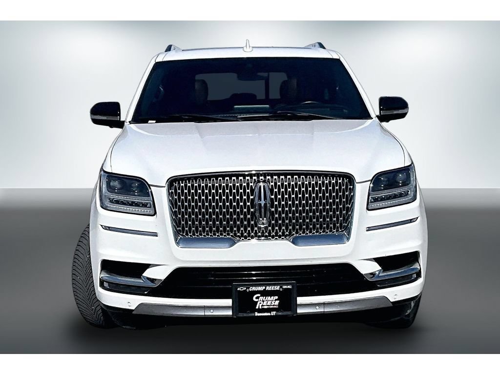 Used 2021 Lincoln Navigator Reserve AWD/4WD image 2