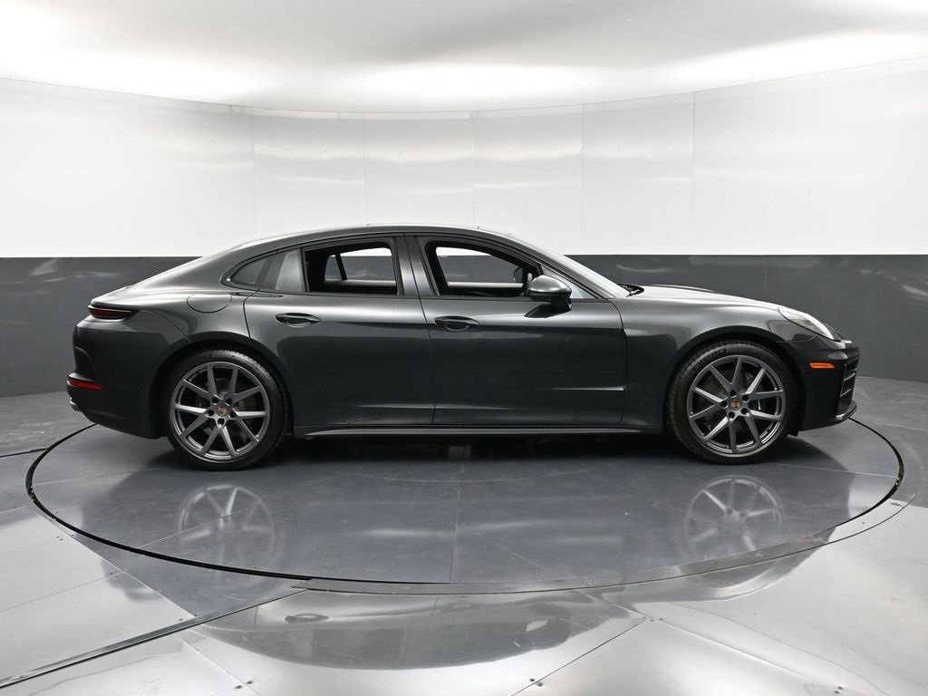 New 2026 Porsche Panamera 4 image 9