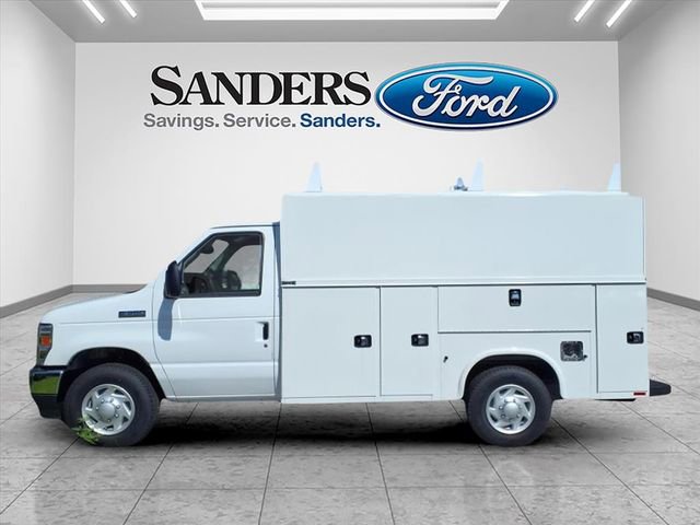 New 2025 Ford E-350 and Econoline 350 Super Duty w/ Power Equipment Group image 3