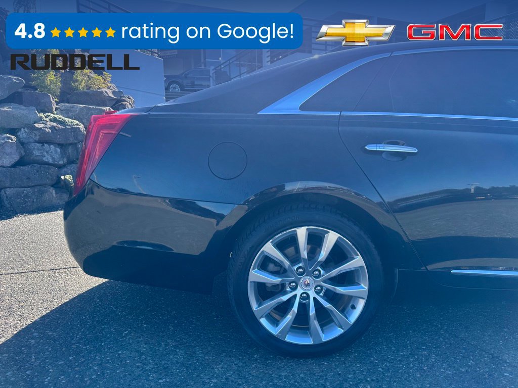 Used 2015 Cadillac XTS Luxury w/ Driver Awareness Package FWD image 8