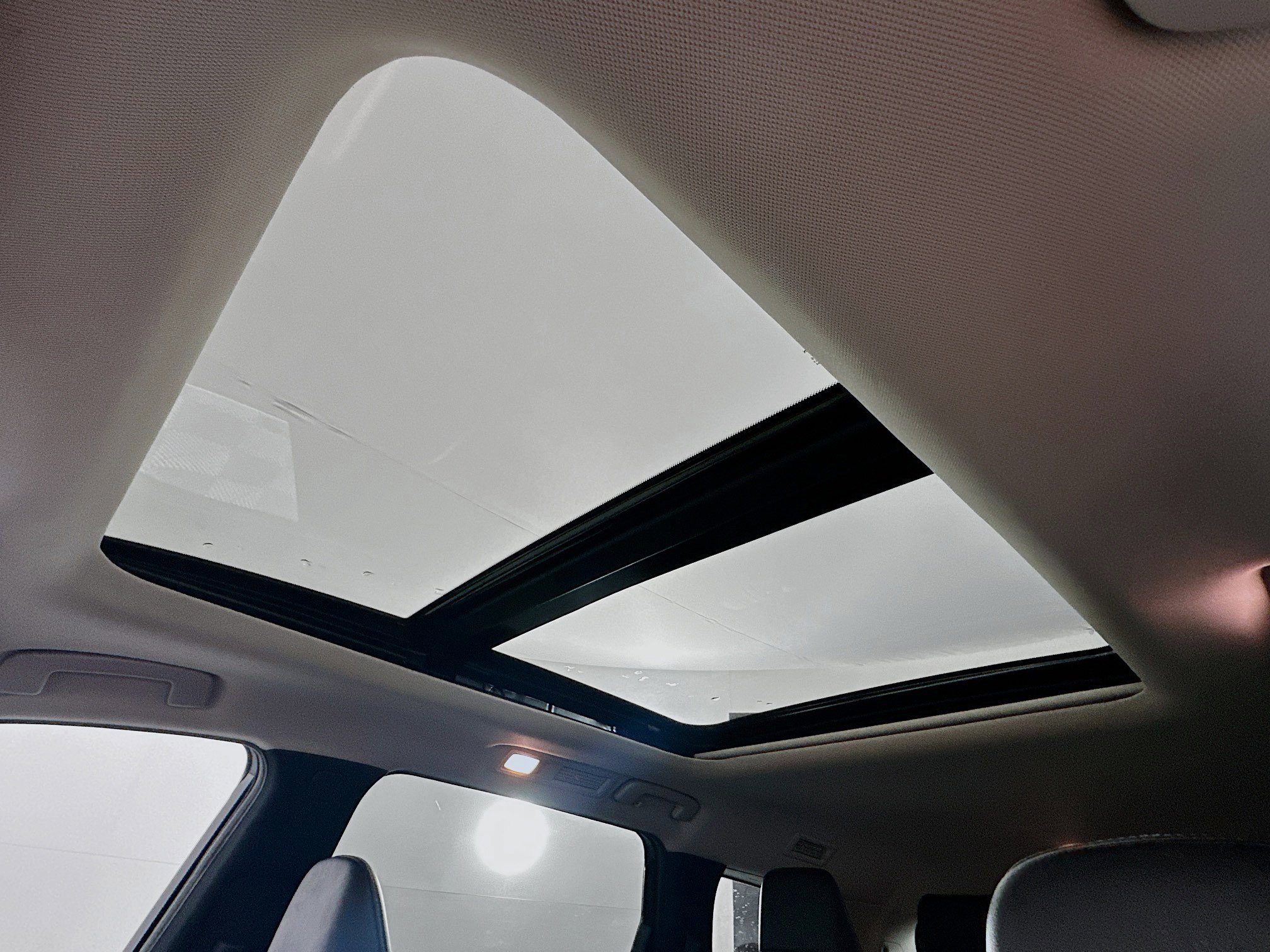 Used 2023 INFINITI QX60 Pure image 25