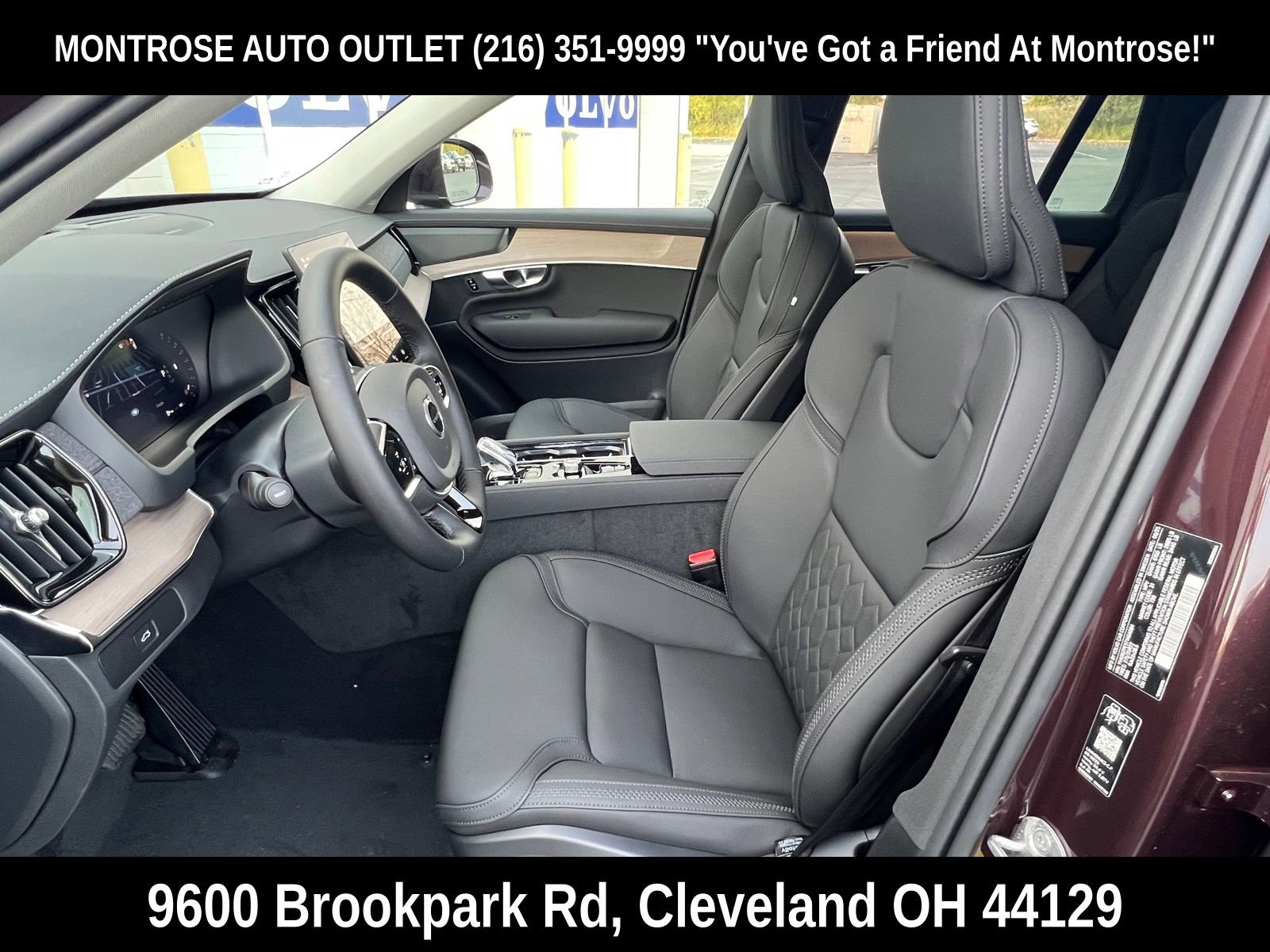 New 2026 Volvo XC90 B6 Plus w/ Protection Package Premier image 15