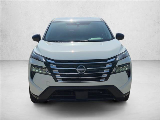 Used 2025 Nissan Rogue S FWD image 2