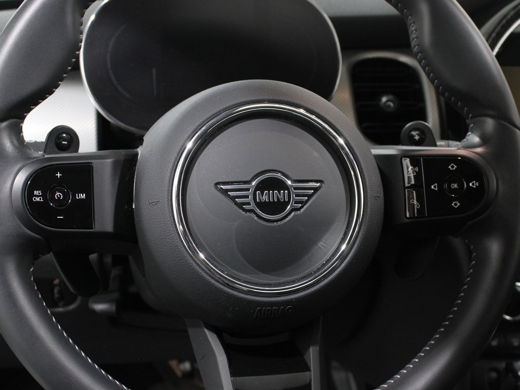Certified 2023 MINI Cooper S image 7