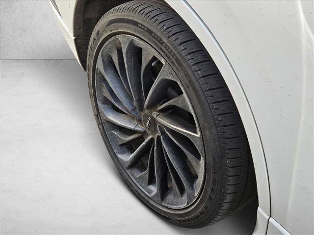 Used 2024 Lincoln Aviator Black Label w/ Jet Package image 7